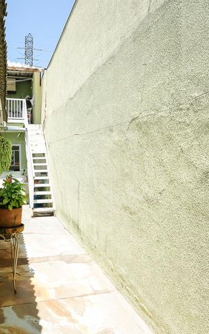 Casa à venda com 126m², 1 quarto e 2 vagasCorredor