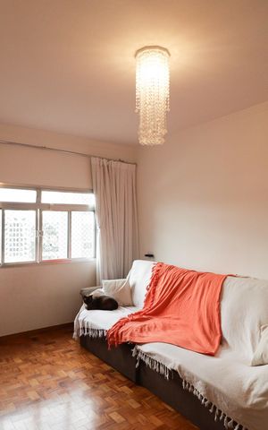 Apartamento à venda com 70m², 2 quartos e 1 vaga Apartamento à venda com 70m², 2 quartos e 1 vagaSala