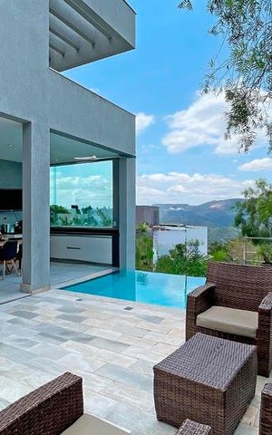 Casa de condomínio à venda com 359m², 4 quartos e 2 vagas