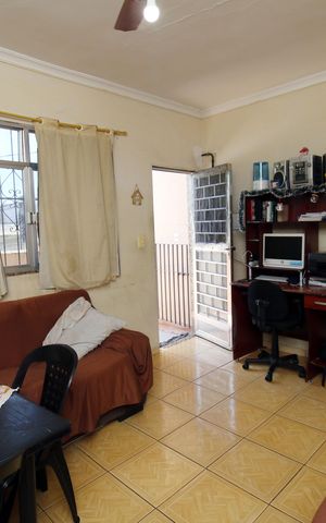Casa à venda com 82m², 2 quartos e sem vagaSala