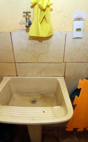 Casa à venda com 82m², 2 quartos e sem vagaÁrea de Serviço