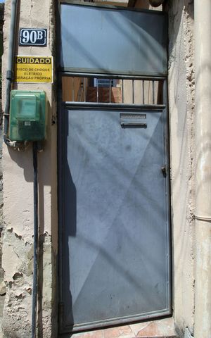 Casa à venda com 82m², 2 quartos e sem vagaFachada
