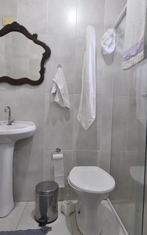 Casa à venda com 357m², 3 quartos e sem vagaBanheiro da Suíte 2
