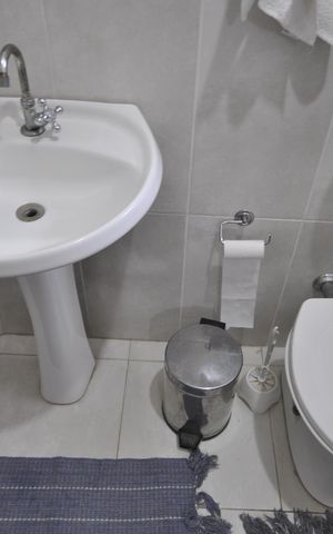 Casa à venda com 357m², 3 quartos e sem vagaBanheiro da Suíte 2