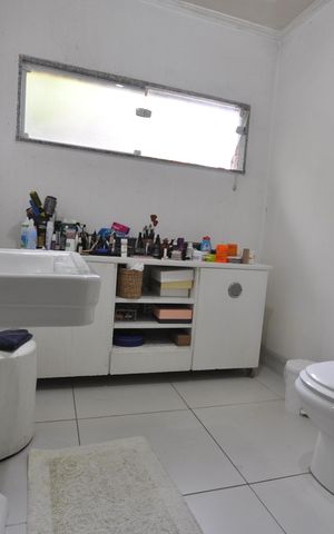 Casa à venda com 357m², 3 quartos e sem vagaBanheiro da Suíte 1