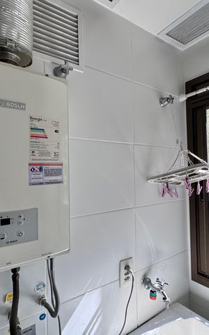 Apartamento para alugar com 83m², 3 quartos e 1 vaga Apartamento para alugar com 83m², 3 quartos e 1 vagaCozinha e Área de Serviço