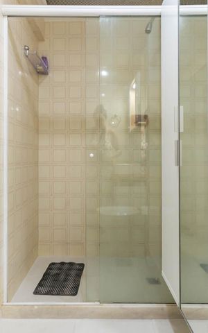 Apartamento para alugar com 98m², 2 quartos e 2 vagasBanheiro