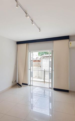 Apartamento para alugar com 98m², 2 quartos e 2 vagasSala