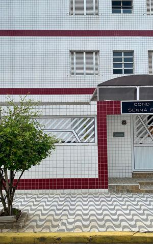 Studio para alugar com 32m², 1 quarto e sem vaga Studio para alugar com 32m², 1 quarto e sem vagaFachada