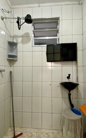 Studio para alugar com 32m², 1 quarto e sem vaga Studio para alugar com 32m², 1 quarto e sem vagaBanheiro Social
