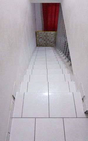 Casa à venda com 100m², 3 quartos e 2 vagas Casa à venda com 100m², 3 quartos e 2 vagasCorredor