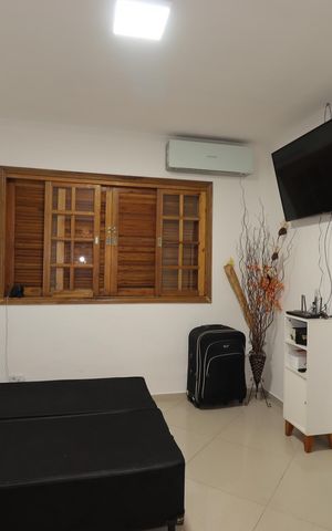 Casa à venda com 270m², 2 quartos e 4 vagasSuíte 1
