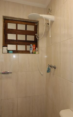 Casa à venda com 270m², 2 quartos e 4 vagasBanheiro da Suíte 1