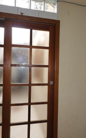 Casa à venda com 270m², 2 quartos e 4 vagasÁrea de Serviço