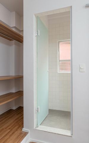 Apartamento à venda com 145m², 5 quartos e 1 vaga