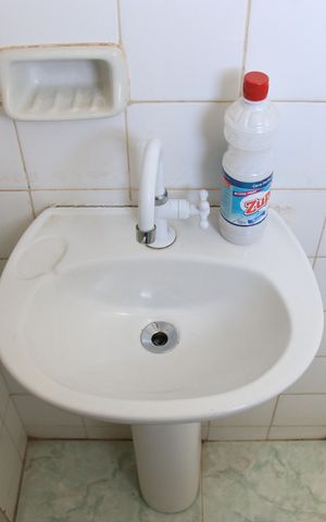 Apartamento para alugar com 80m², 2 quartos e 1 vagaBanheiro 02