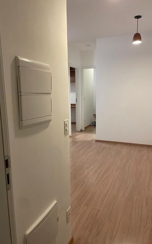 Apartamento para alugar com 58m², 2 quartos e 1 vaga Apartamento para alugar com 58m², 2 quartos e 1 vagaEntrada