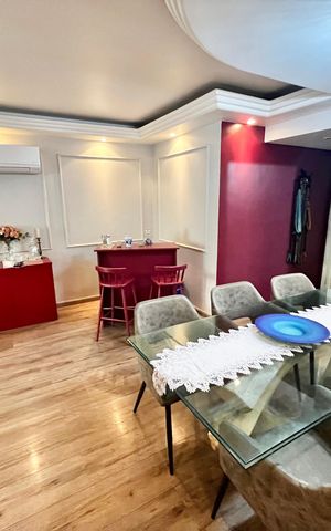 Apartamento à venda com 96m², 3 quartos e 2 vagas Apartamento à venda com 96m², 3 quartos e 2 vagasSala