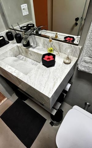 Apartamento à venda com 96m², 3 quartos e 2 vagas Apartamento à venda com 96m², 3 quartos e 2 vagasBanheiro