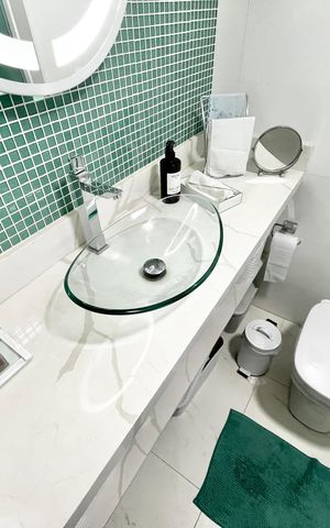 Apartamento à venda com 96m², 3 quartos e 2 vagas Apartamento à venda com 96m², 3 quartos e 2 vagasBanheiro da Suíte