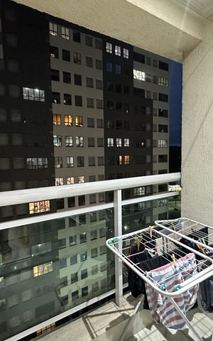 Apartamento à venda com 57m², 2 quartos e 1 vaga Apartamento à venda com 57m², 2 quartos e 1 vagaVaranda