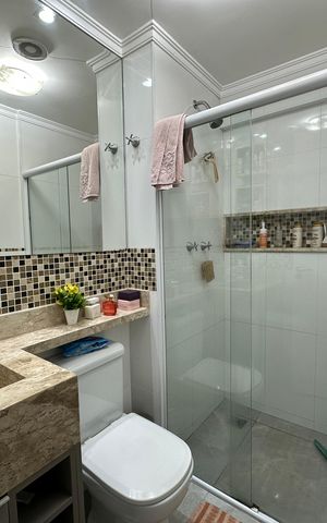 Apartamento à venda com 57m², 2 quartos e 1 vaga Apartamento à venda com 57m², 2 quartos e 1 vagaBanheiro da Suíte