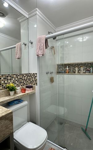 Apartamento à venda com 57m², 2 quartos e 1 vaga Apartamento à venda com 57m², 2 quartos e 1 vagaBanheiro da Suíte
