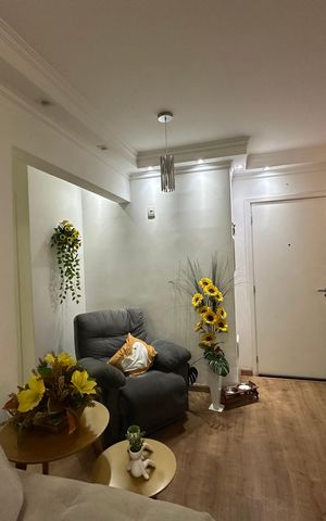Apartamento à venda com 57m², 2 quartos e 1 vaga Apartamento à venda com 57m², 2 quartos e 1 vagaSala