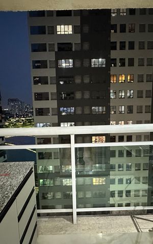 Apartamento à venda com 57m², 2 quartos e 1 vaga Apartamento à venda com 57m², 2 quartos e 1 vagaVaranda