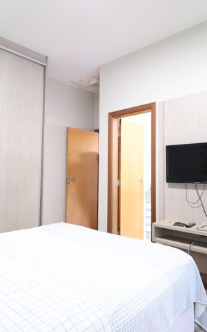 Casa de condomínio para alugar com 352m², 4 quartos e 2 vagasSuíte 4