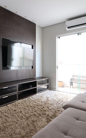 Casa de condomínio para alugar com 352m², 4 quartos e 2 vagasSala