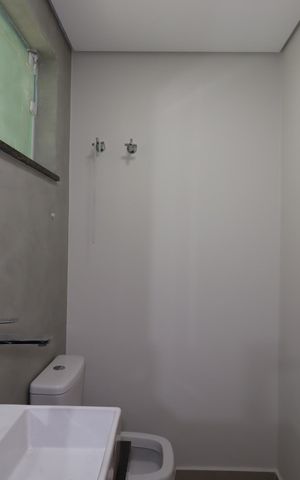 Casa à venda com 131m², 3 quartos e 4 vagasLavabo