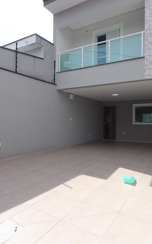Casa à venda com 131m², 3 quartos e 4 vagasGaragem