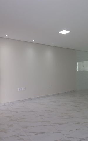 Casa à venda com 131m², 3 quartos e 4 vagasSala
