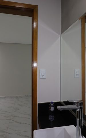 Casa à venda com 131m², 3 quartos e 4 vagasLavabo