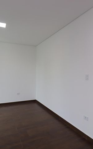 Casa à venda com 131m², 3 quartos e 4 vagasSuíte 3
