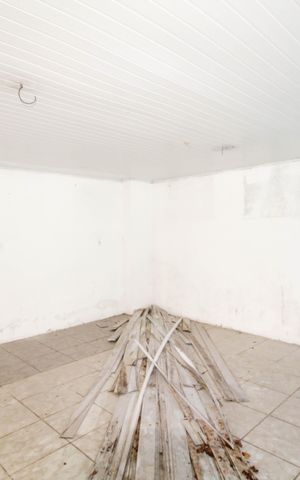 Casa para alugar com 400m², 5 quartos e 4 vagas Casa para alugar com 400m², 5 quartos e 4 vagasFundos