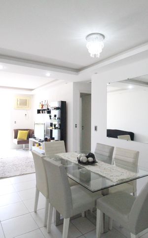 Apartamento à venda com 80m², 2 quartos e 1 vagaSala