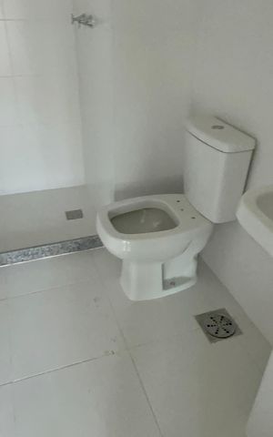 Apartamento à venda com 100m², 3 quartos e 2 vagas Apartamento à venda com 100m², 3 quartos e 2 vagasBanheiro Social