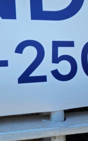 Casa para alugar com 306m², 3 quartos e 4 vagasFachada - plaquinha