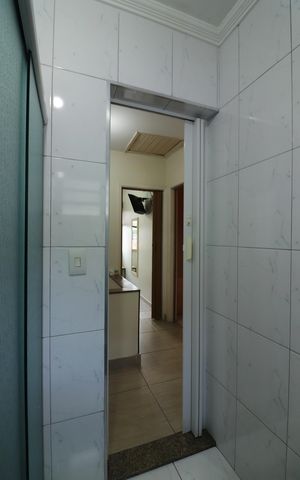 Casa à venda com 162m², 3 quartos e 2 vagasBanheiro Social