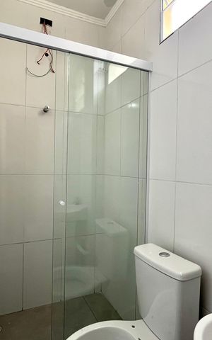Casa à venda com 100m², 2 quartos e 1 vagaBanheiro da Suíte 2