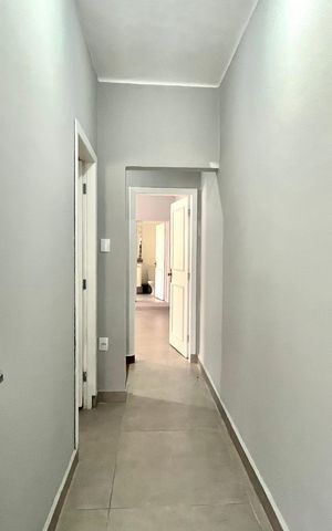 Casa à venda com 100m², 2 quartos e 1 vagaCorredor