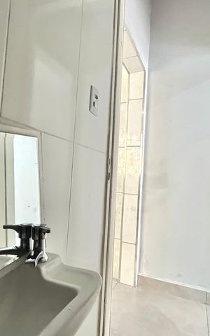 Casa à venda com 100m², 2 quartos e 1 vagaLavabo