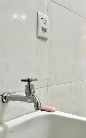 Casa à venda com 100m², 2 quartos e 1 vagaÁrea de Serviço