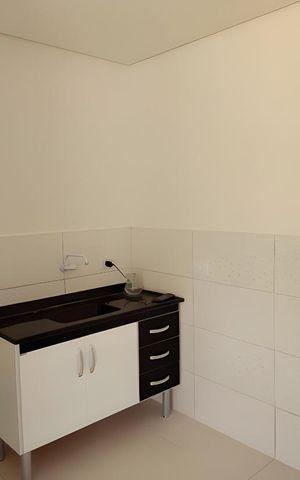 Casa para alugar com 37m², 1 quarto e 1 vaga