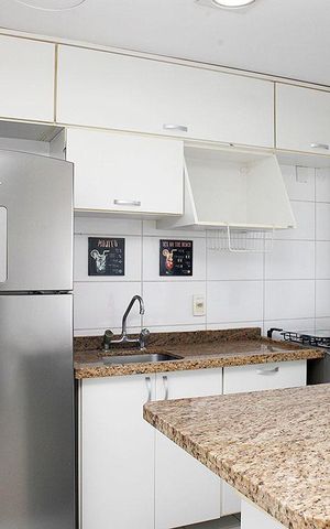 Apartamento à venda com 60m², 2 quartos e 2 vagasCozinha + Área de Serviço