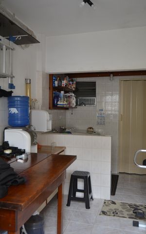 Casa à venda com 99m², 2 quartos e 1 vagaÁrea de Serviço