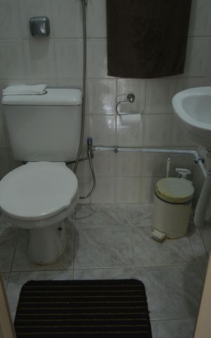Casa à venda com 99m², 2 quartos e 1 vaga Banheiro de Serviço