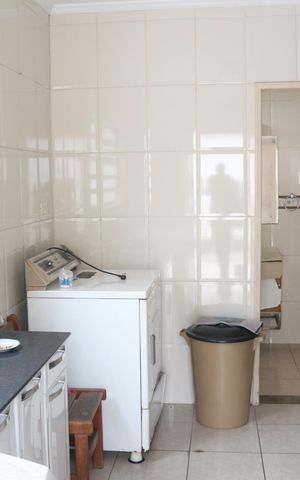 Casa à venda com 220m², 4 quartos e 5 vagasÁrea de Serviço